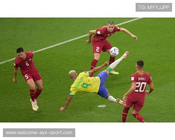 特鲁宾在补时阶段门前头球绝杀,助本菲卡抢下附加赛门票