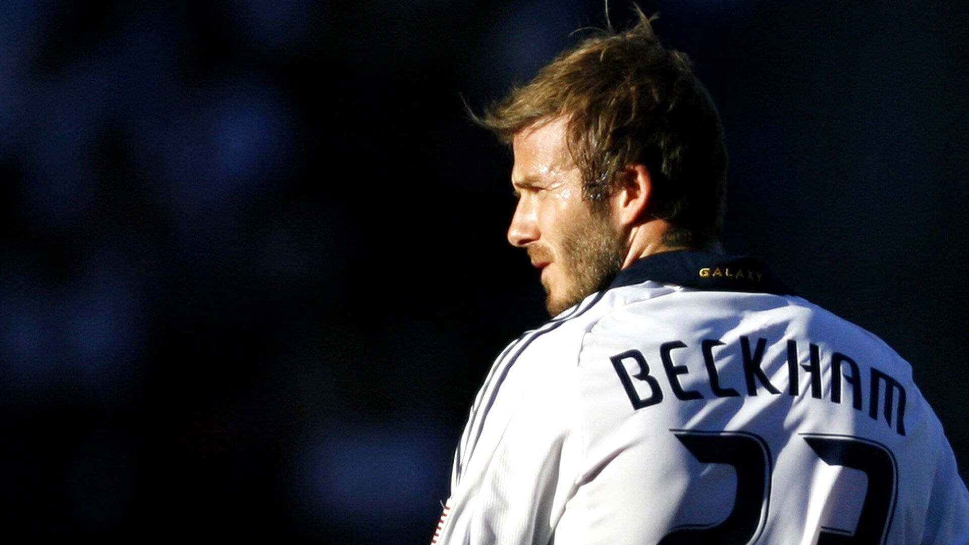 国家队战术风格为何随教练更迭频繁，国家队的训练都是封闭的吗